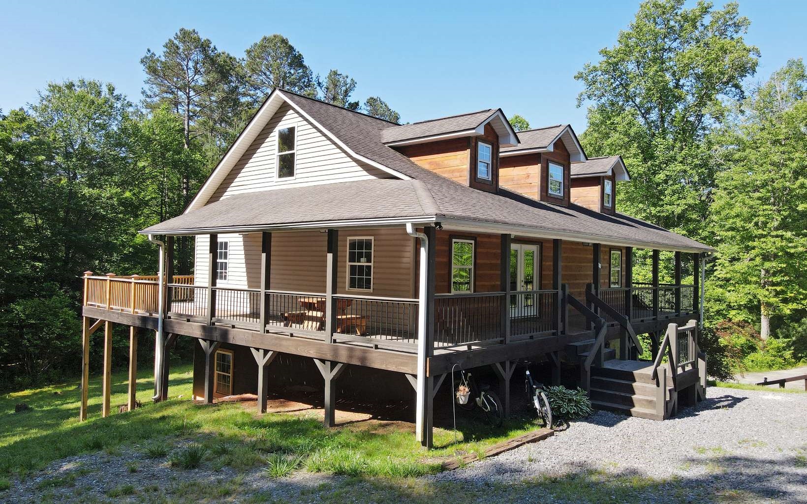 110 Goldfinch Lane Murphy, NC 28906 - Photo 36 of 36 a view of a house with a yard and balcony