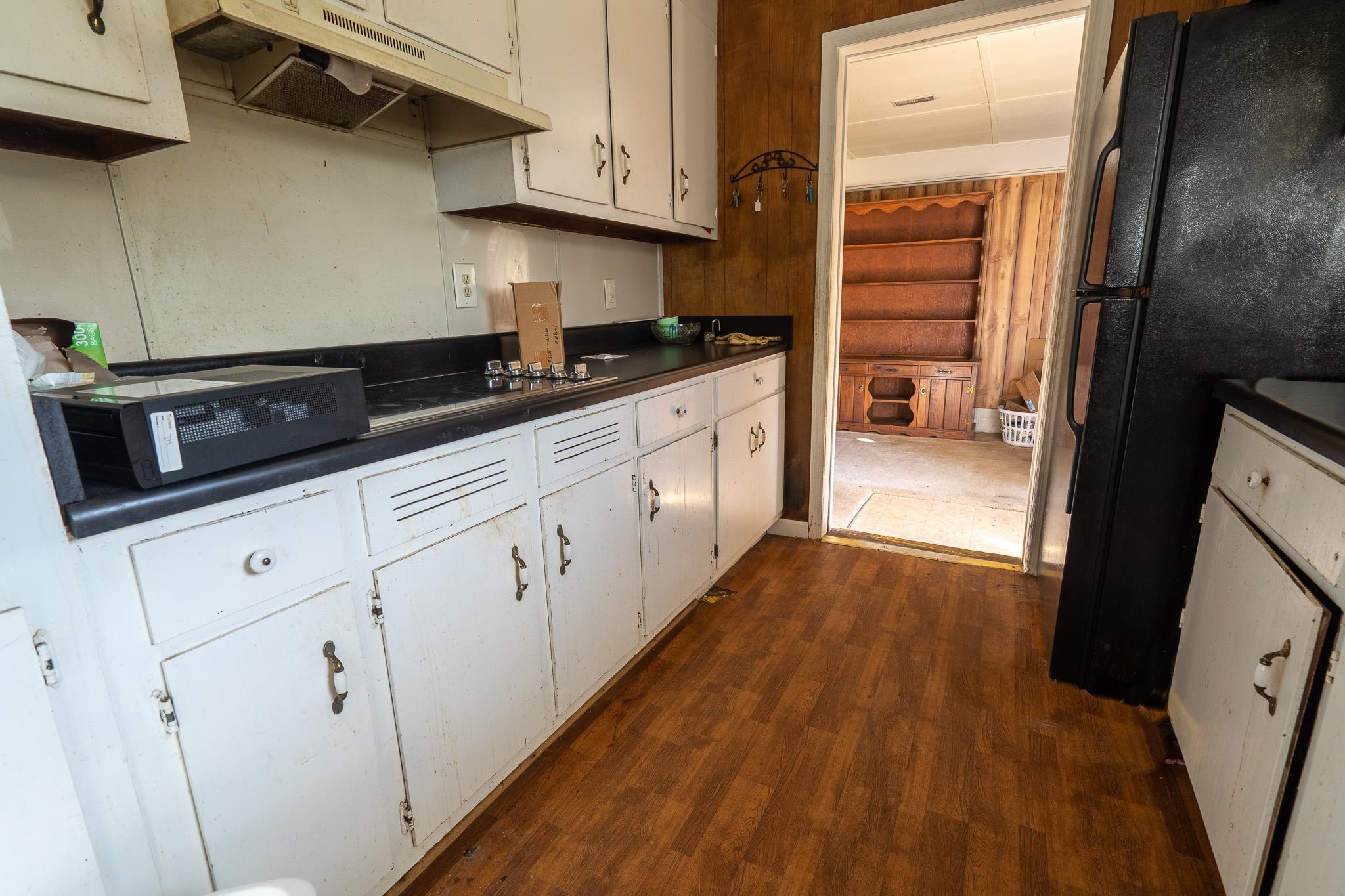 318 Skyline Road Greer, SC 29651 - Photo 5 of 19 Gallery Image 5