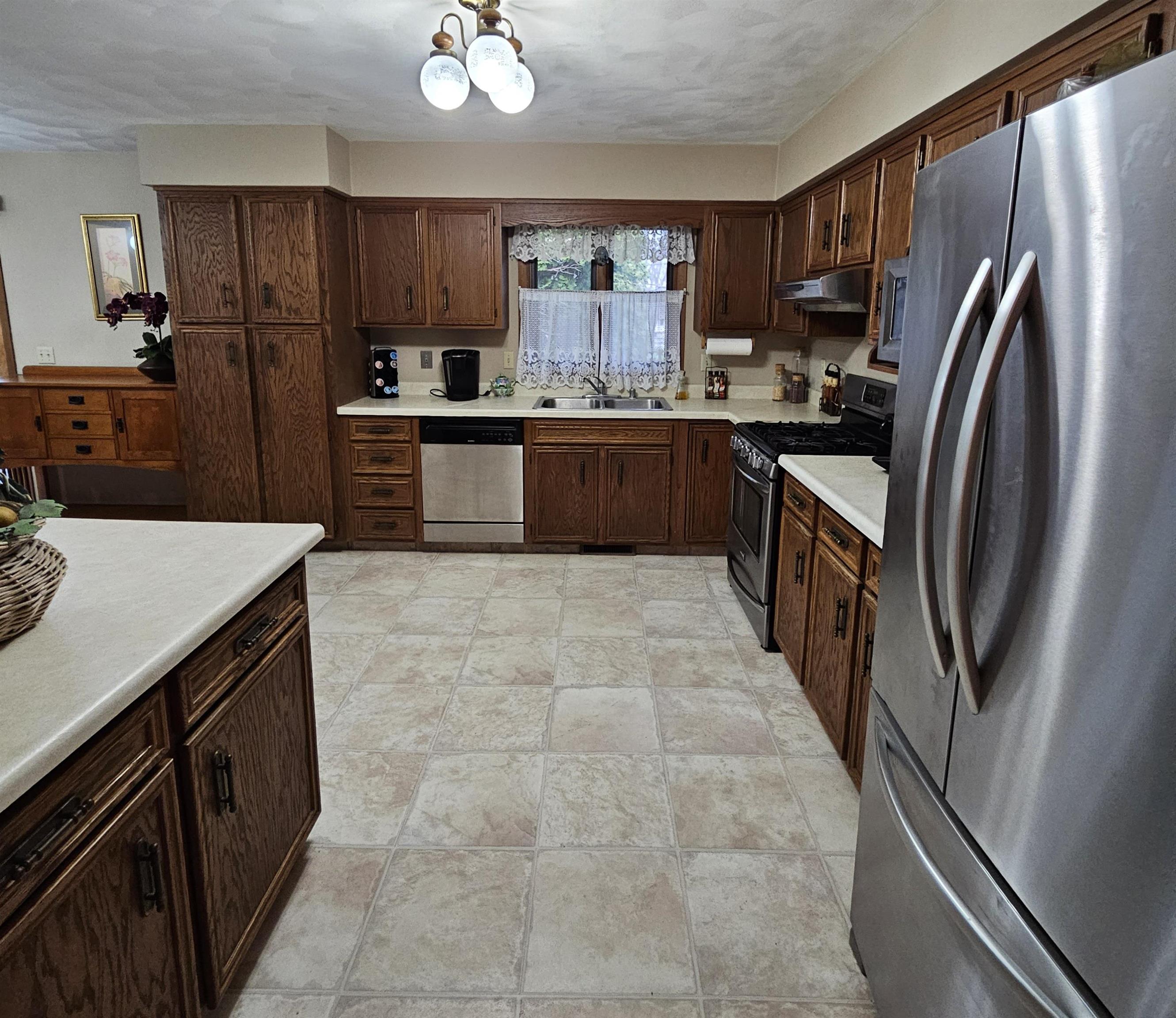 4189 Ruskin Road Rockford, IL 61101 - Photo 11 of 32