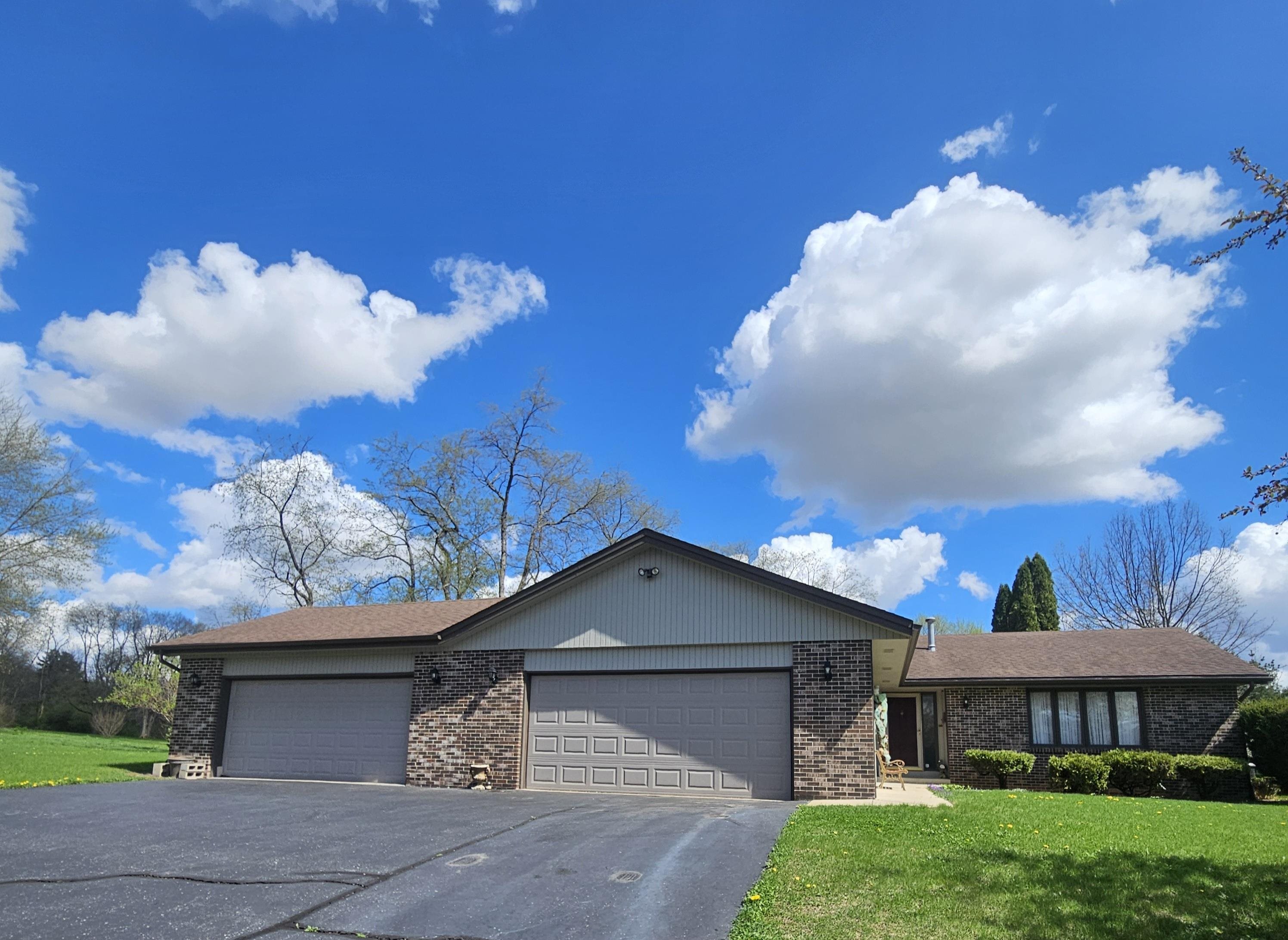 4189 Ruskin Road Rockford, IL 61101 - Photo 2 of 32