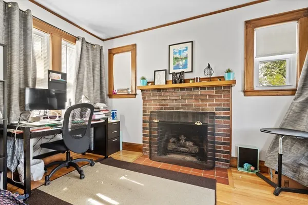 $3,000 | 28 Warwick Road, Unit 1, Watertown, MA 02472
