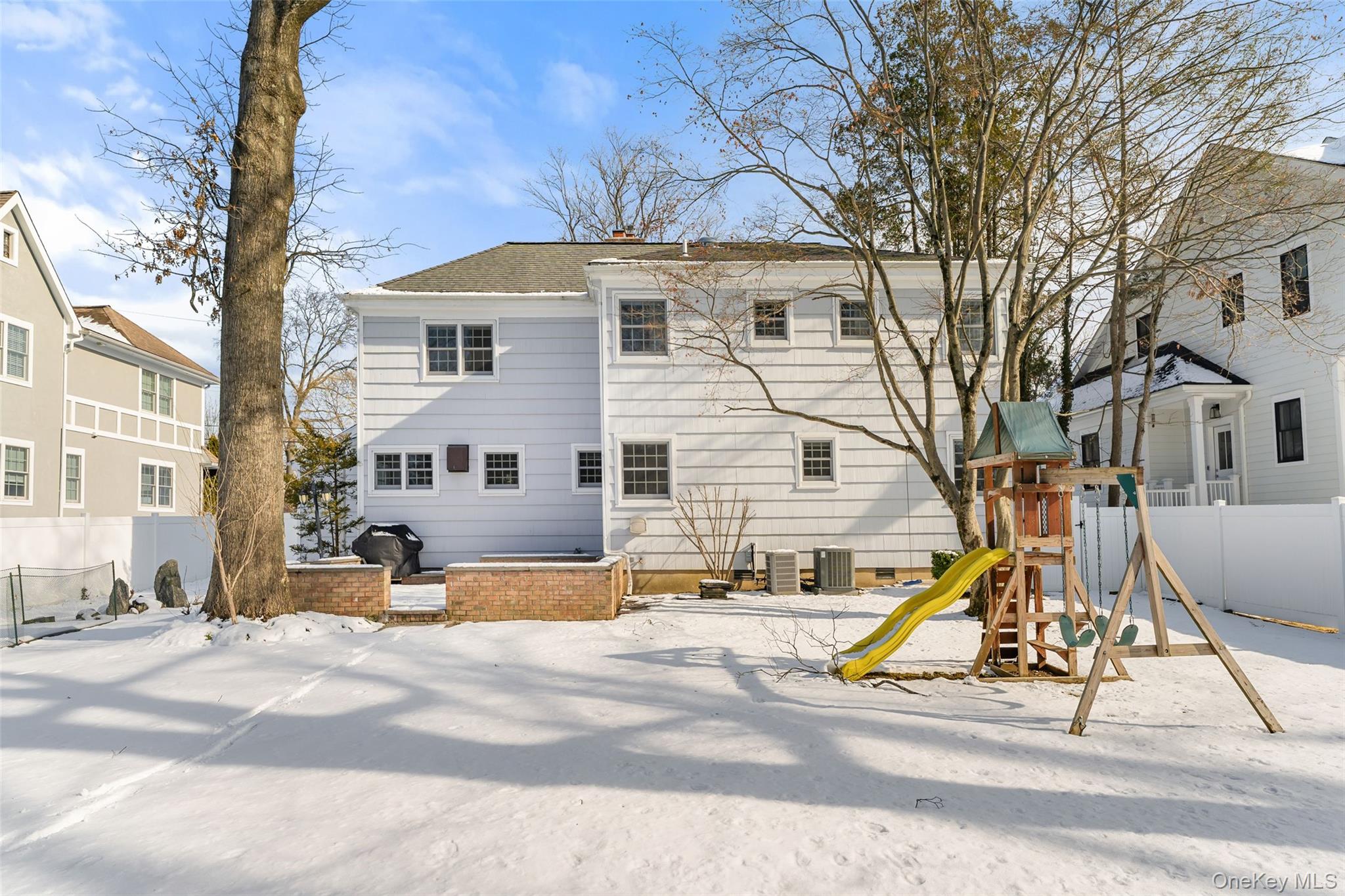 14 Wakefield Road Scarsdale, NY 10583 - Photo 24 of 27