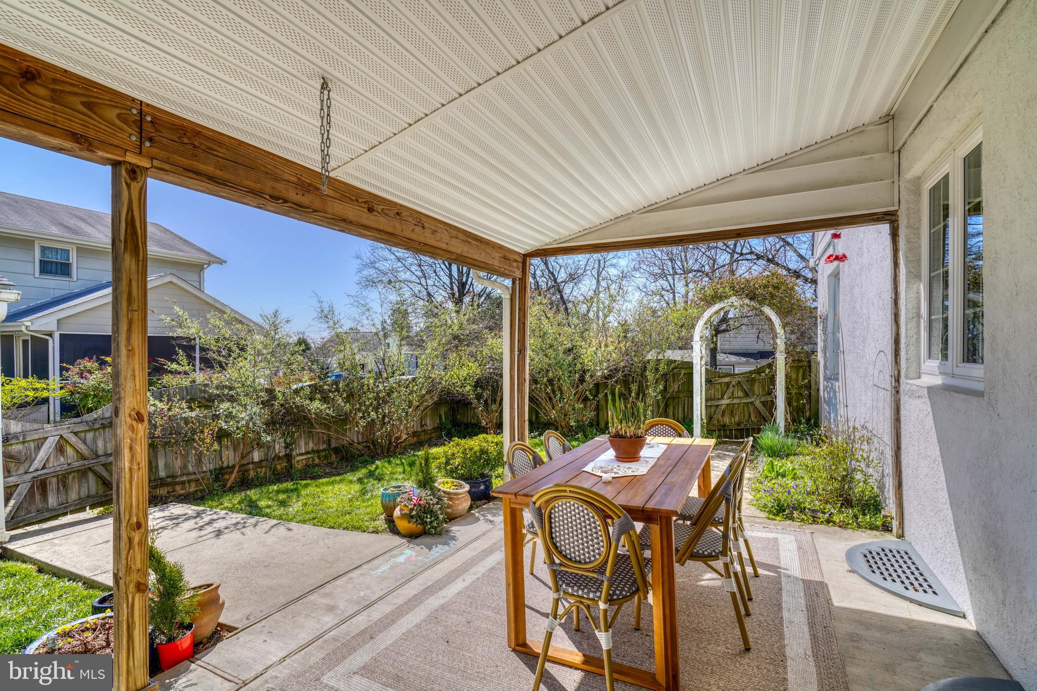 1100 Arran Road Baltimore, MD 21239 - Photo 88 of 97 Outdoor covered porch