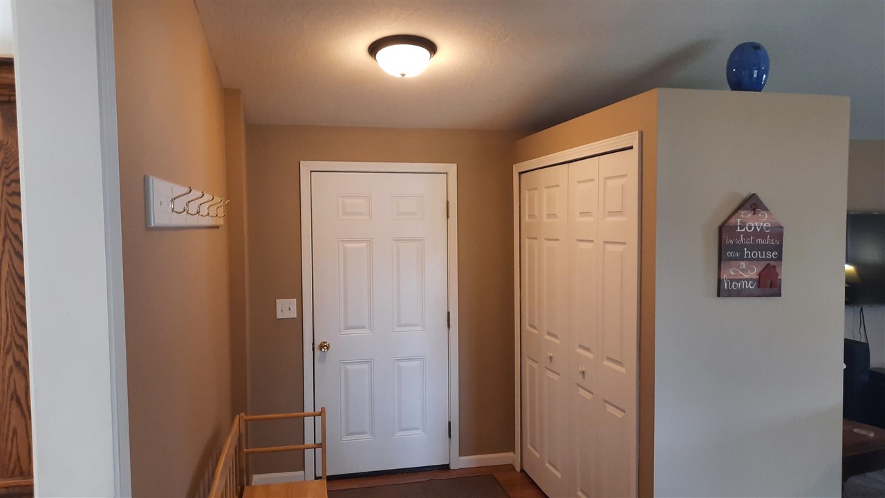 11178 Morrish Road Montrose, MI 48457 - Photo 15 of 53 50047934-26.JPG