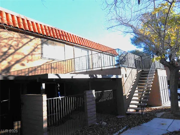 $1,400 | 6671 Bubbling Brook Drive, Unit D, Las Vegas, NV 89107