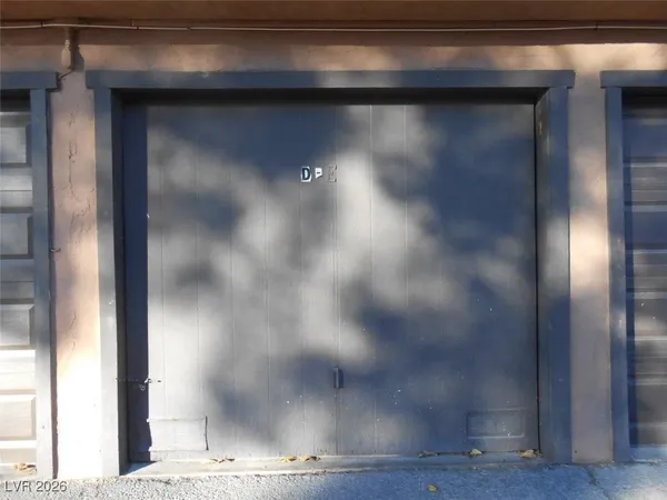 $1,400 | 6671 Bubbling Brook Drive, Unit D, Las Vegas, NV 89107