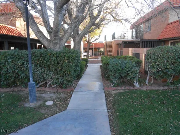 $1,400 | 6671 Bubbling Brook Drive, Unit D, Las Vegas, NV 89107