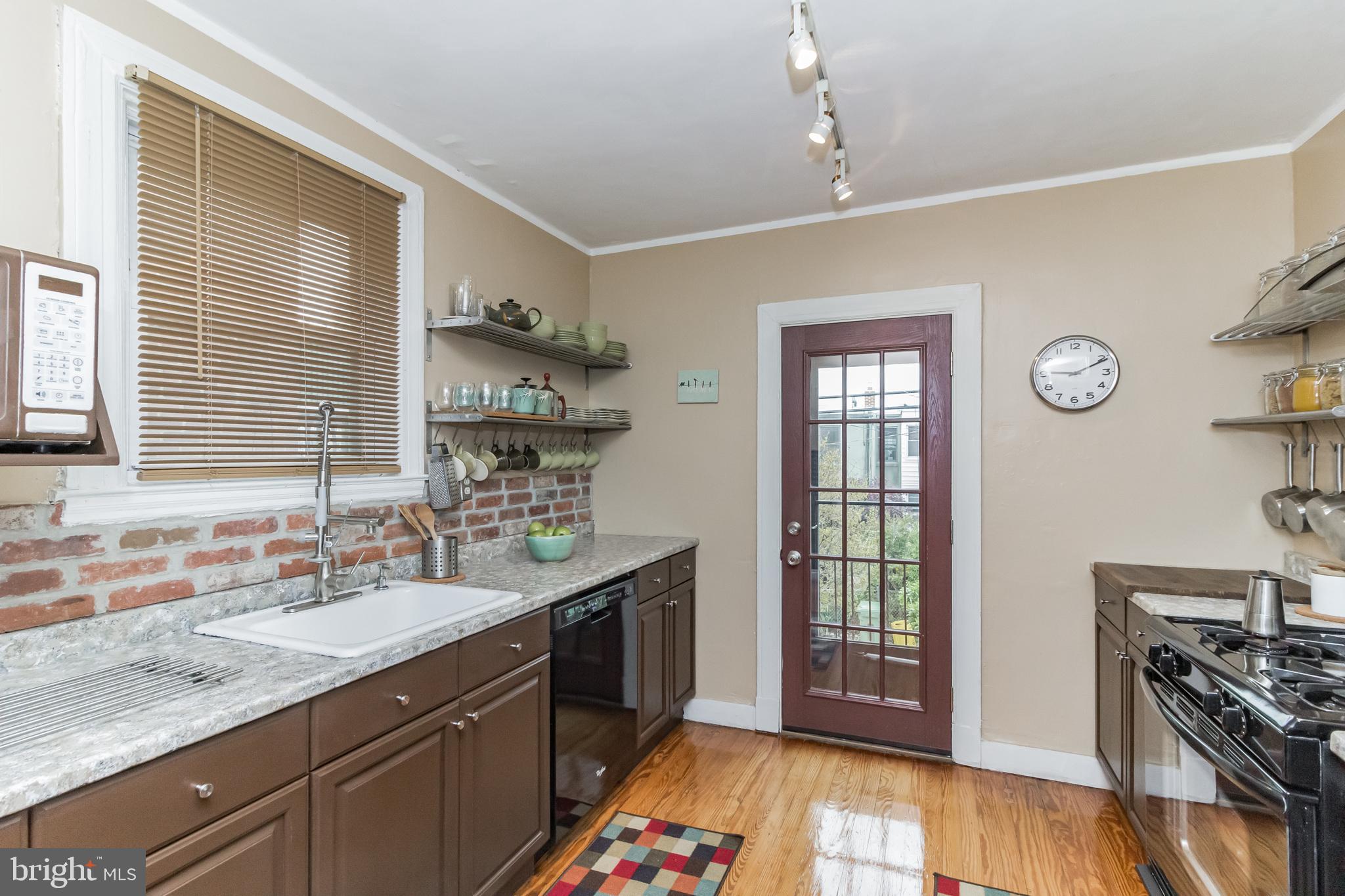 819 West 33rd Street Baltimore, MD 21211 - Photo 14 of 36