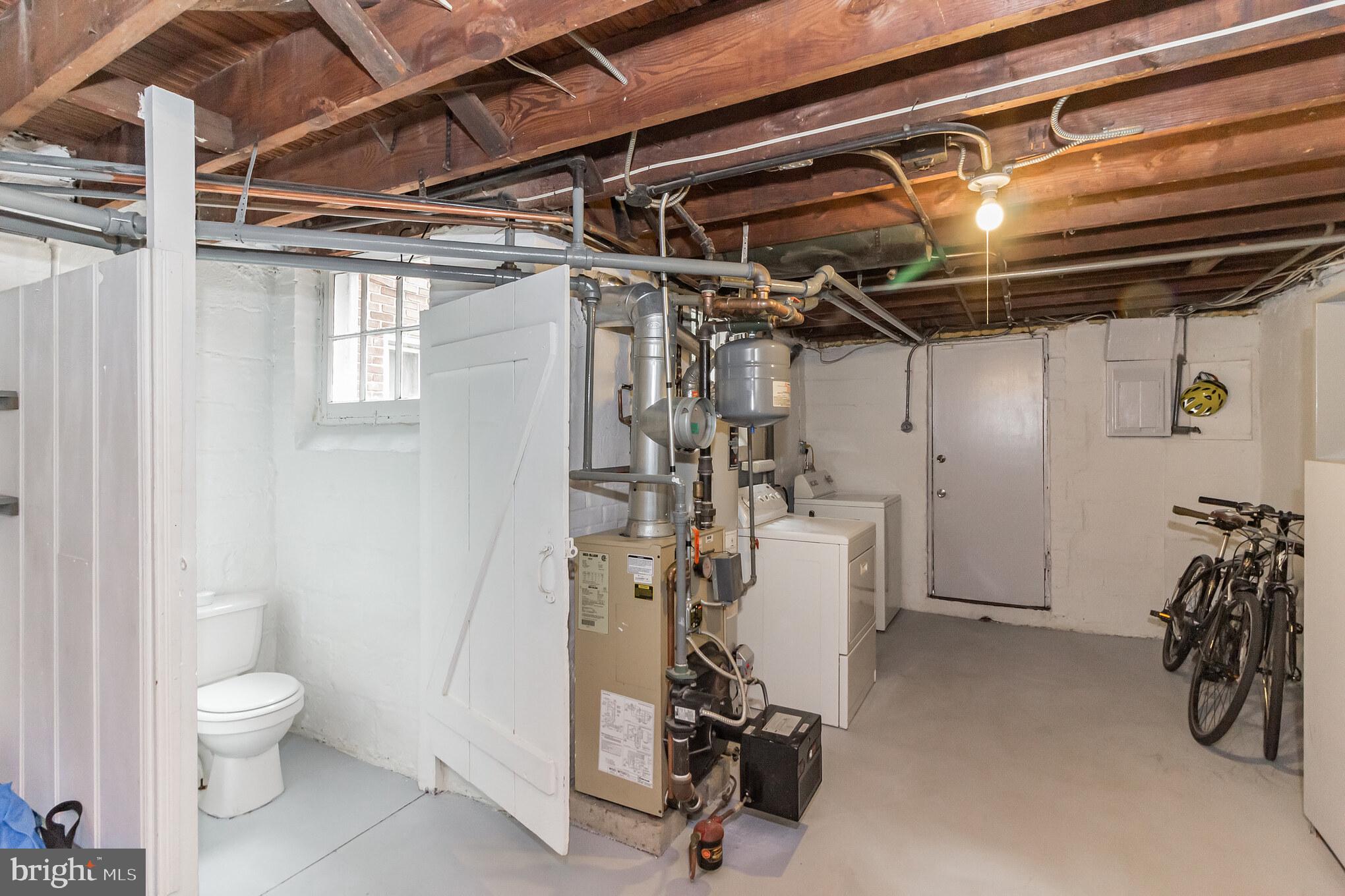 819 West 33rd Street Baltimore, MD 21211 - Photo 33 of 36