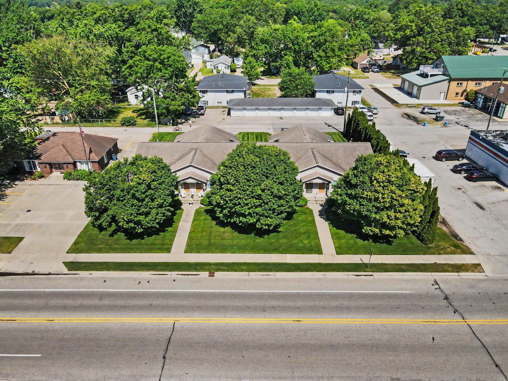 1842 Ruddiman Drive Muskegon, MI 49445 - Photo 1 of 32 027_file_3804