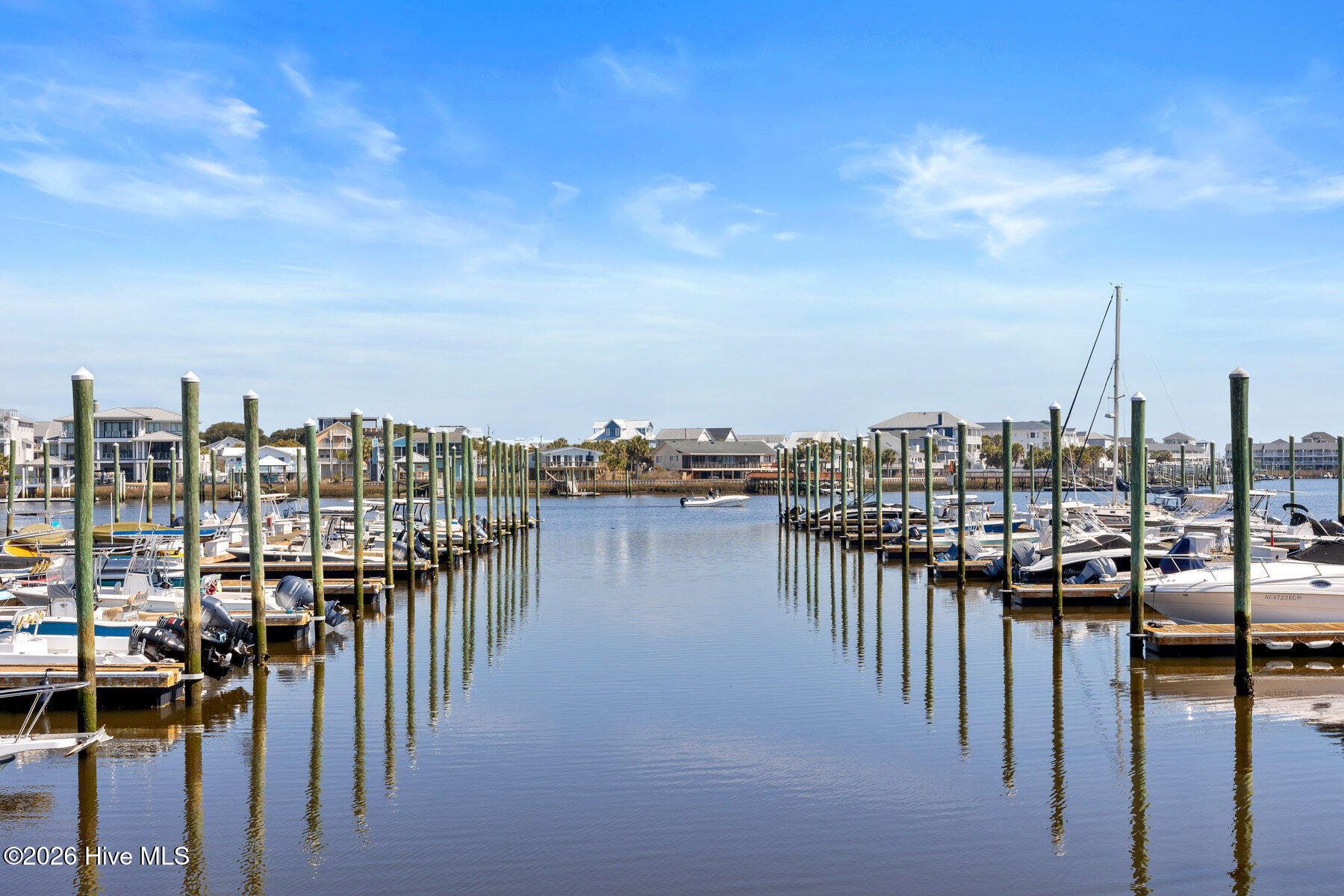 87 Harbour Point Carolina Beach, NC 28428 - Photo 6 of 21 019_047_115_green_turtle_lane-47_211_183