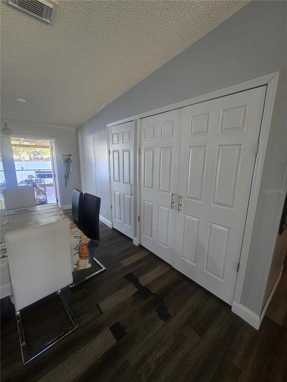 4314 Lane Road Zephyrhills, FL 33541 - Photo 16 of 30 Gallery Image 16
