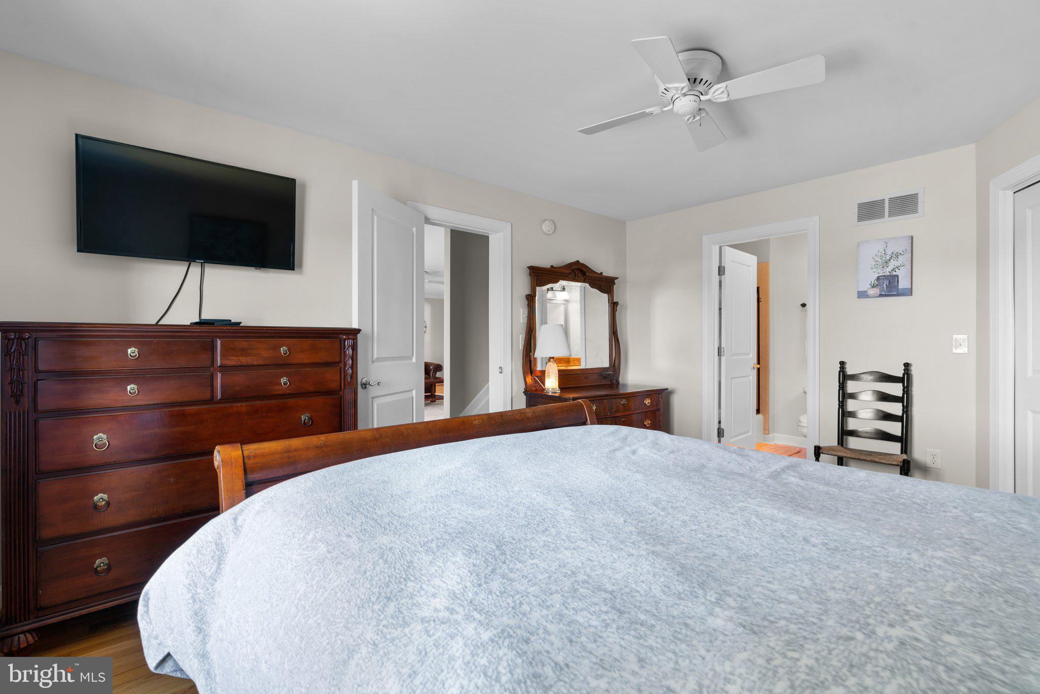 2242 Monocacy Road Essex, MD 21221 - Photo 17 of 58