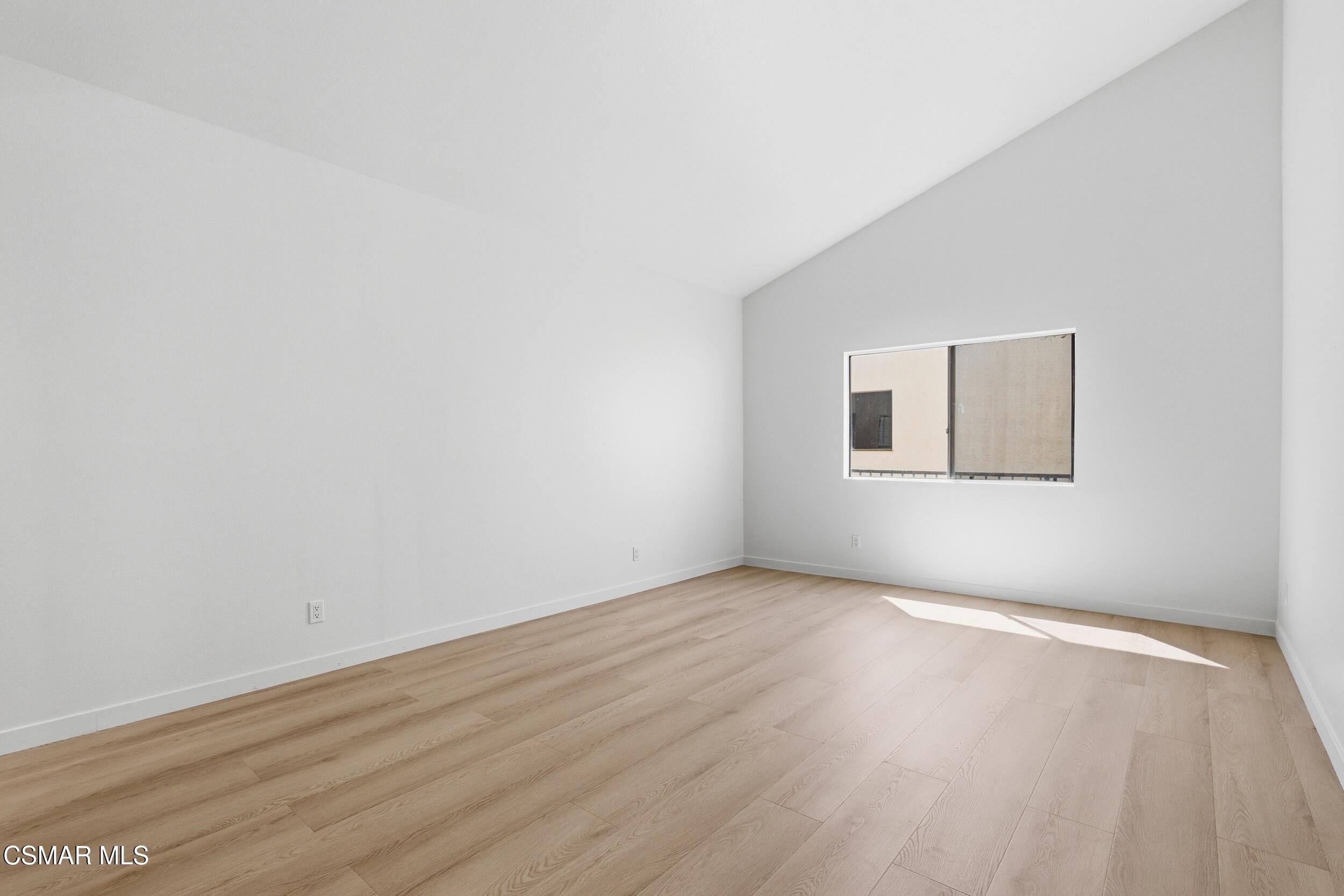 1200 Valley View Road, Unit 304 Glendale, CA 91202 - Photo 15 of 33 15_1200_valley_view_rd_018