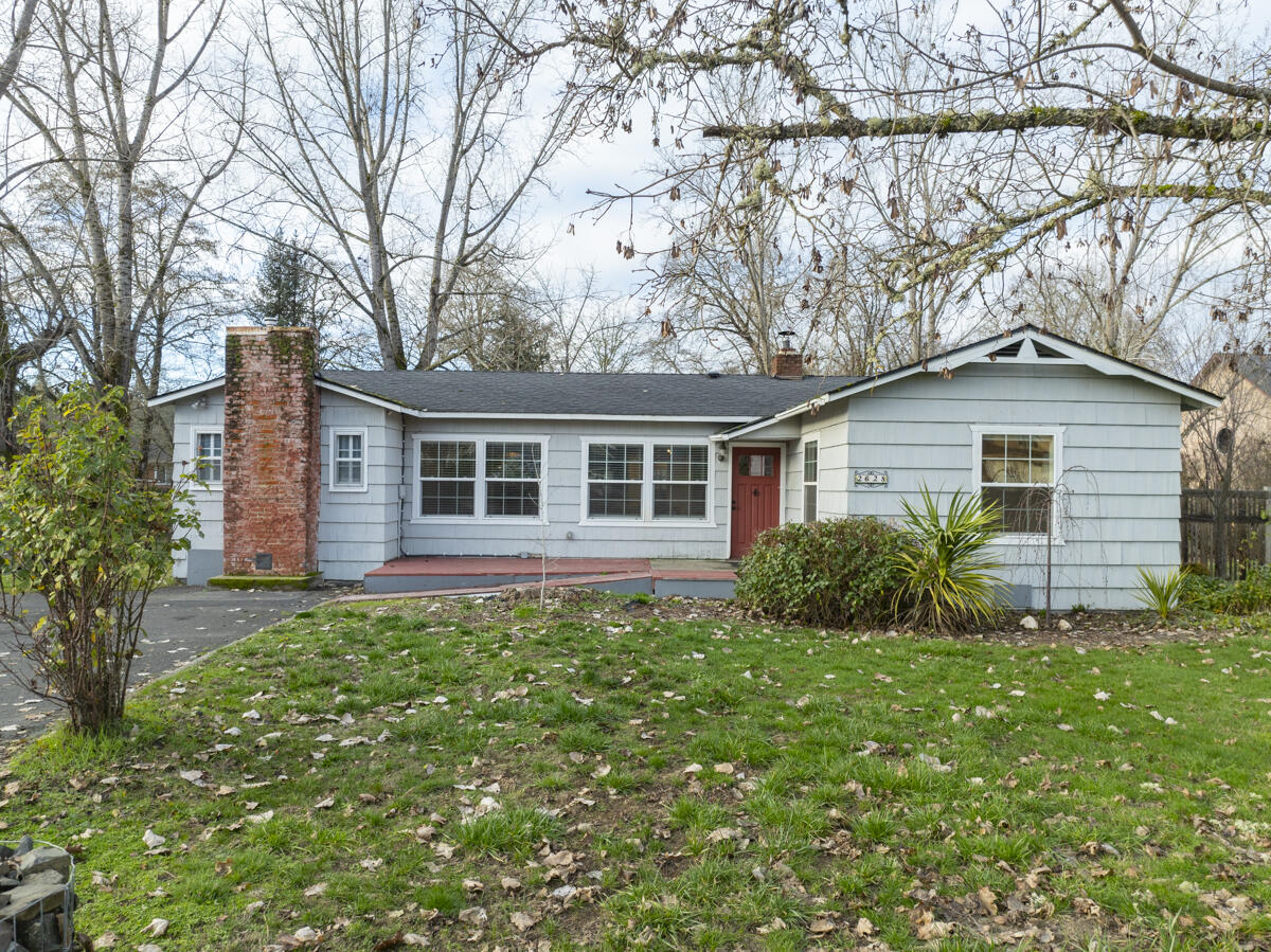 2628 New Hope Road Grants Pass, OR 97527 - Photo 5 of 57 1e