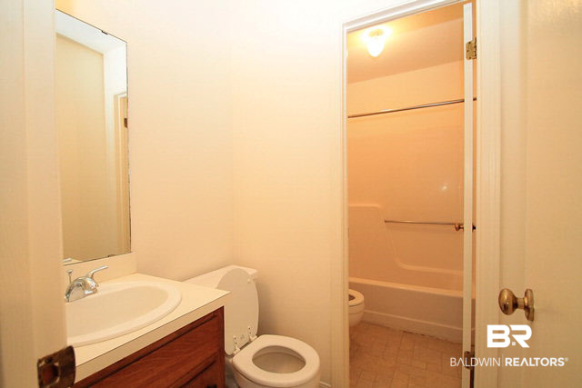 512 Lake Forest Boulevard, Unit F221 Daphne, AL 36526 - Photo 8 of 14