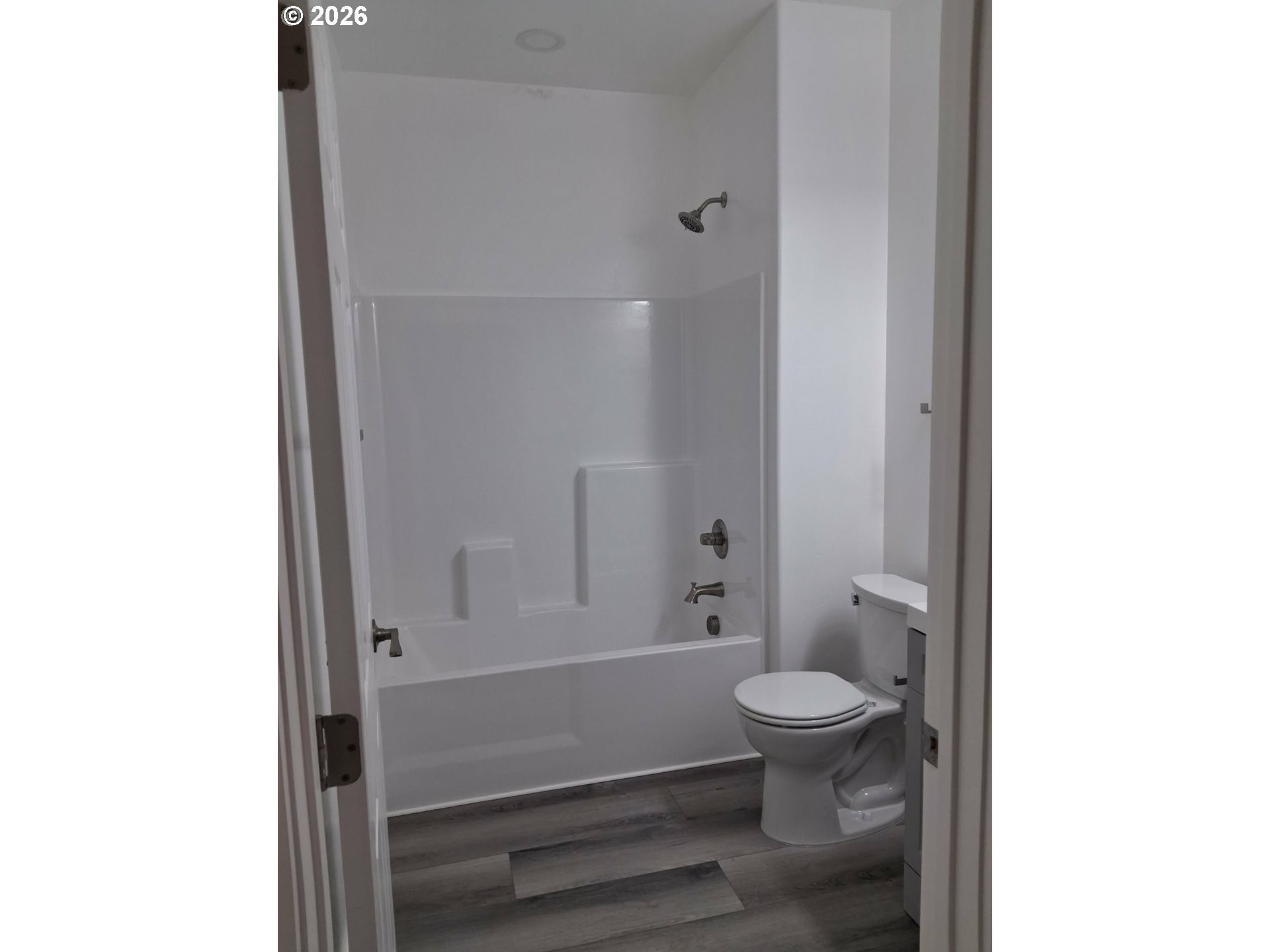 2008 True Loop La Grande, OR 97850 - Photo 8 of 16 a bathroom with a toilet and a shower
