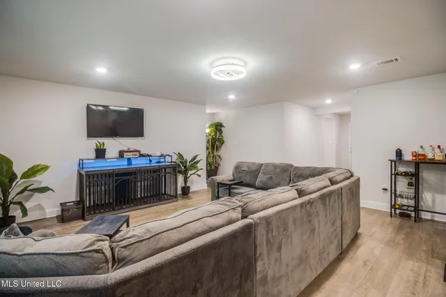 $300,000 | 18074 Big Leaf Drive, Gulfport, MS 39503