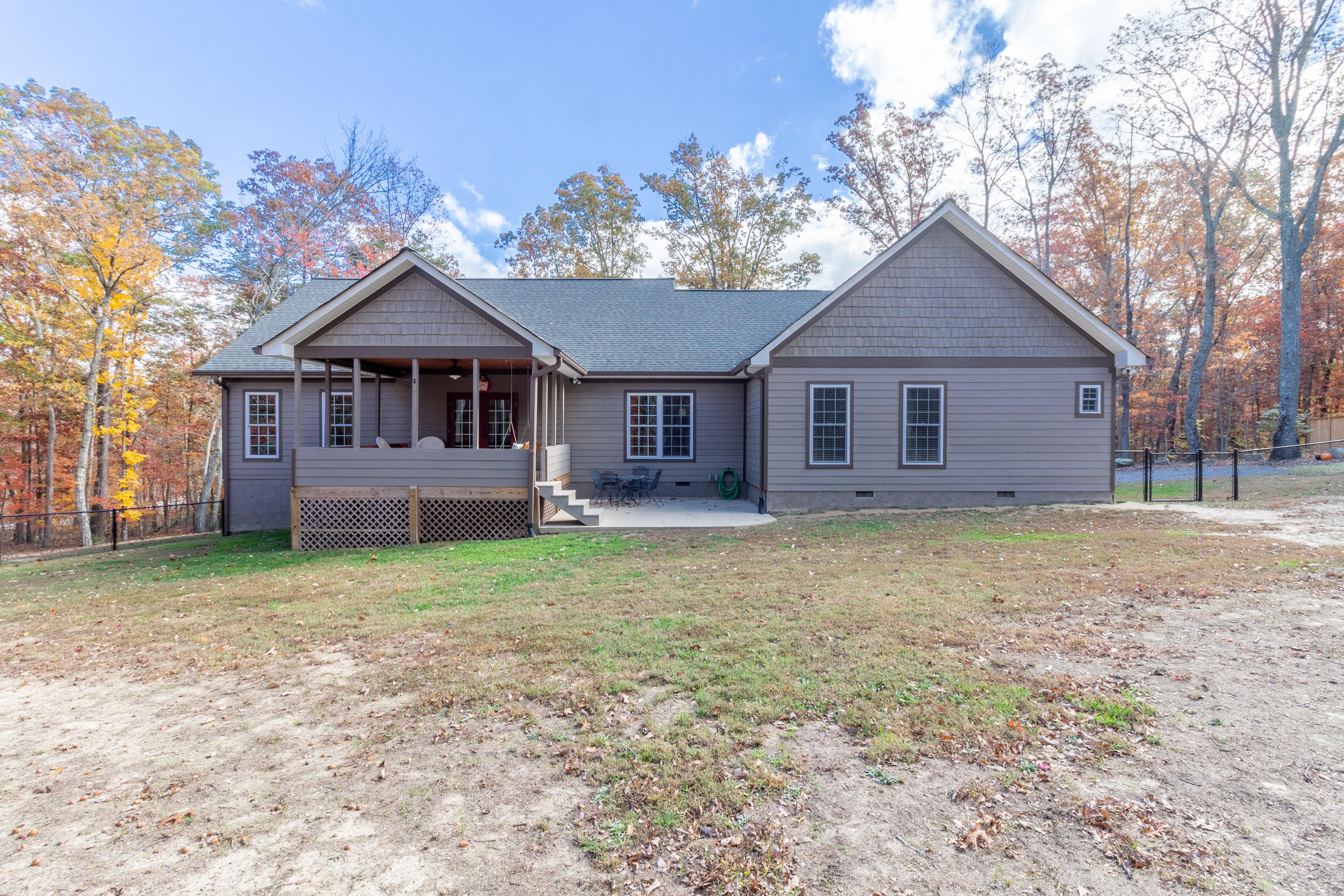 319 Bohicket Lane Rising Fawn, GA 30738 - Photo 14 of 40 319 Bohicket Ln