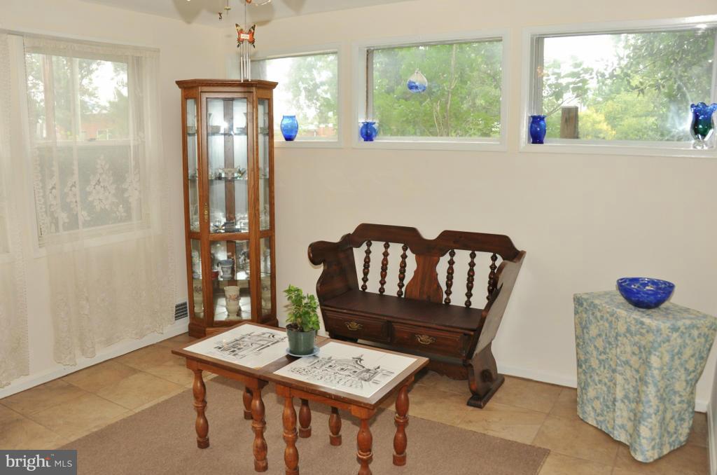 6343 Beryl Road Alexandria, VA 22312 - Photo 3 of 25 Dining Room