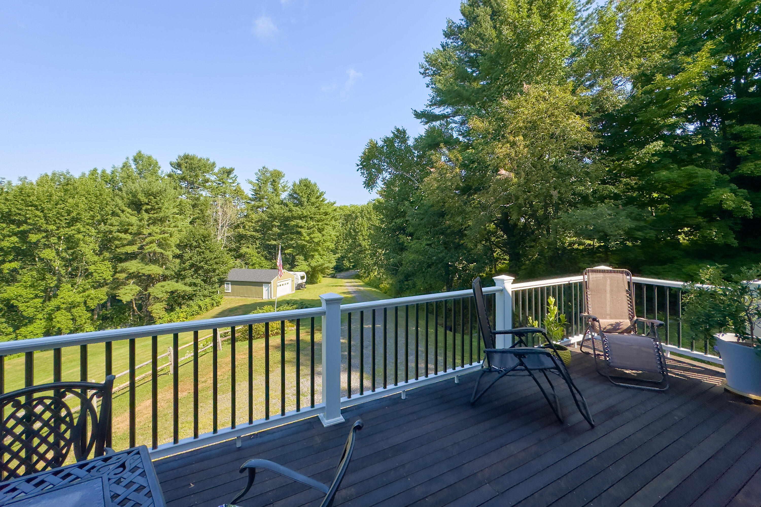 Deck to Road