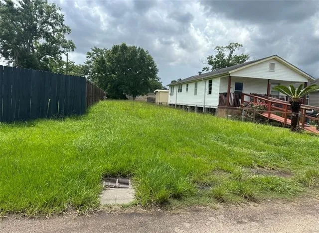 $60,000 | 129 South Cumberland Street, River Ridge, LA 70123