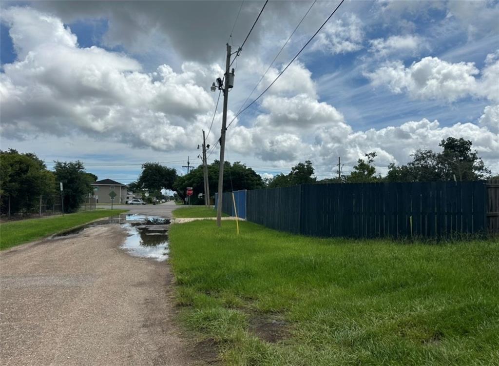 129 South Cumberland Street River Ridge, LA 70123 - Photo 3 of 5