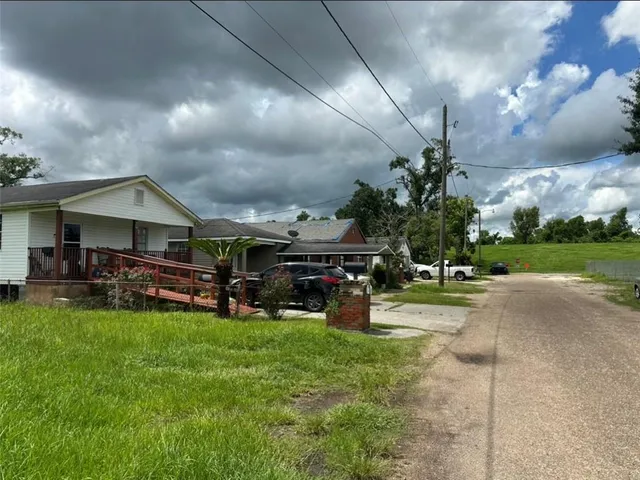 $60,000 | 129 South Cumberland Street, River Ridge, LA 70123