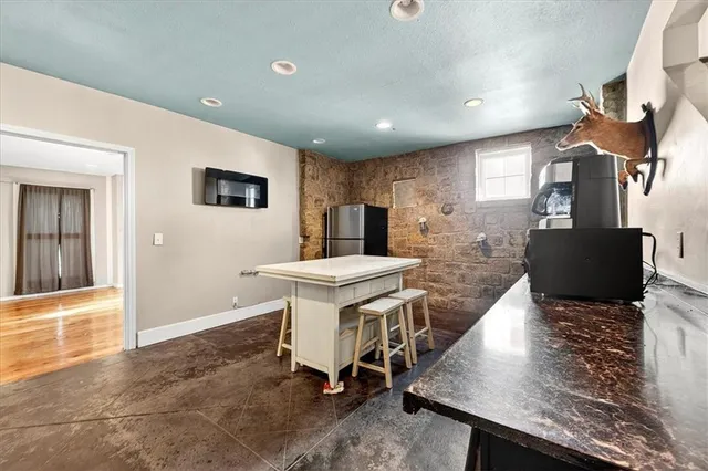 $349,000 | 2128 Summit Street, Kansas City, MO 64108