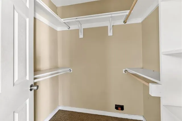 $349,000 | 2128 Summit Street, Kansas City, MO 64108