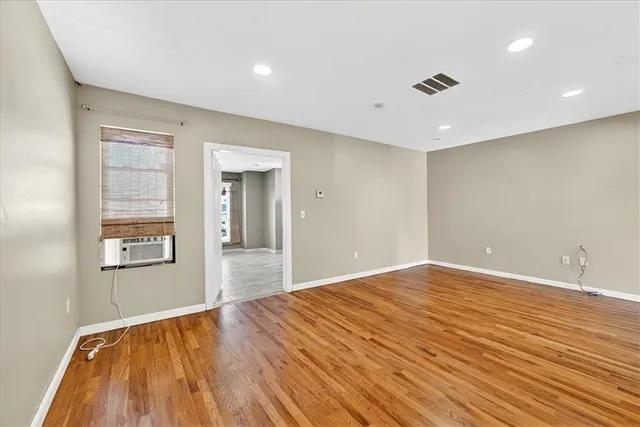 $349,000 | 2128 Summit Street, Kansas City, MO 64108