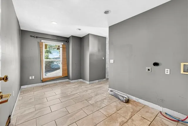 $349,000 | 2128 Summit Street, Kansas City, MO 64108