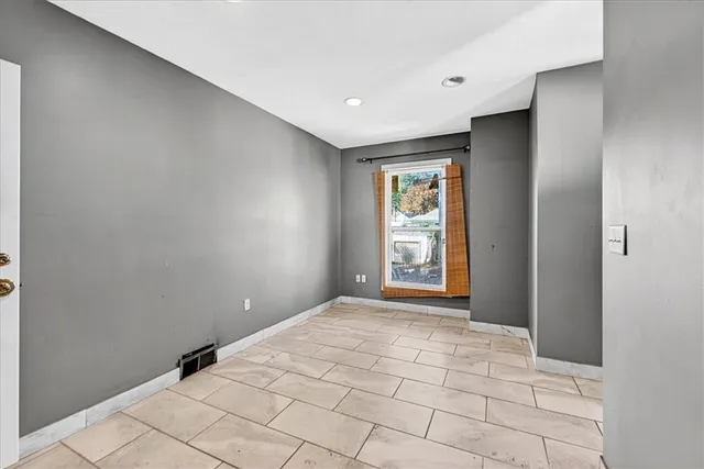 $349,000 | 2128 Summit Street, Kansas City, MO 64108