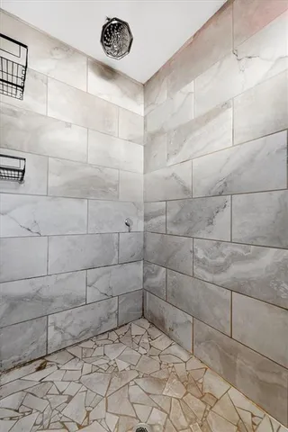 $349,000 | 2128 Summit Street, Kansas City, MO 64108