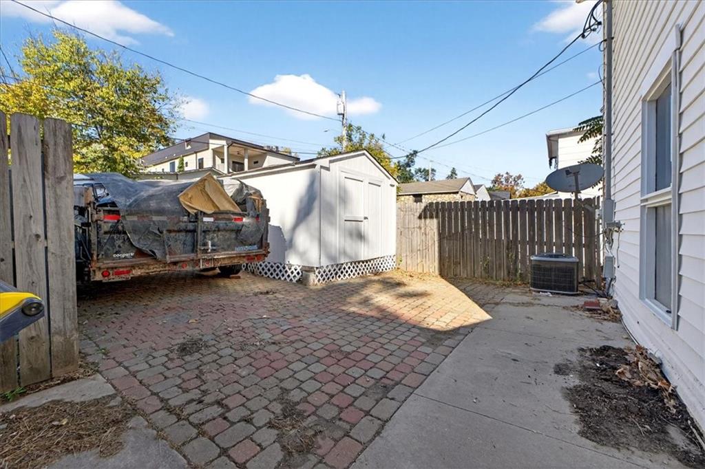 2128 Summit Street Kansas City, MO 64108 - Photo 41 of 50