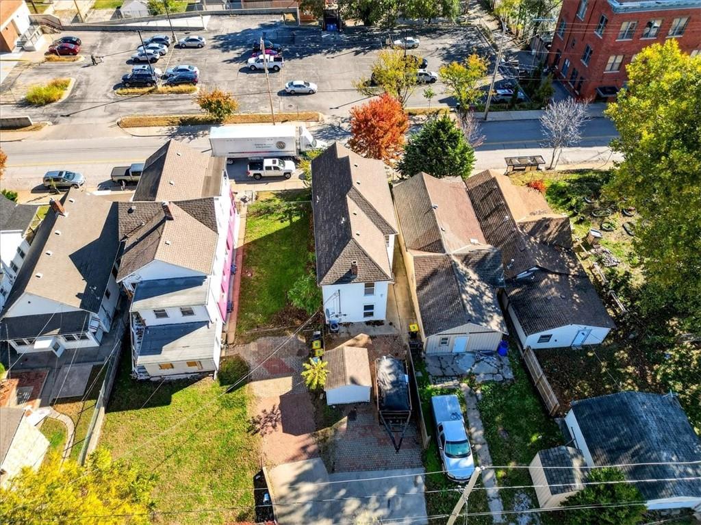 2128 Summit Street Kansas City, MO 64108 - Photo 49 of 50