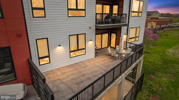 $799,000 | 44691 Wellfleet Drive, Unit 205, Ashburn, VA 20147