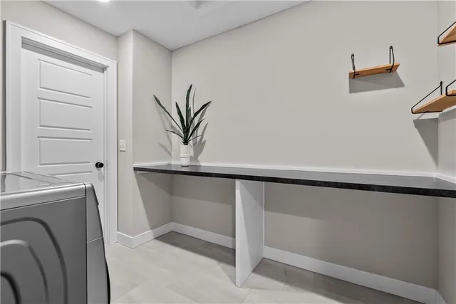 $874,900 | 2114 Northwest Killarney Lane, Lee's Summit, MO 64081