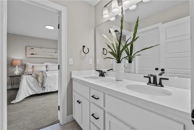 $874,900 | 2114 Northwest Killarney Lane, Lee's Summit, MO 64081