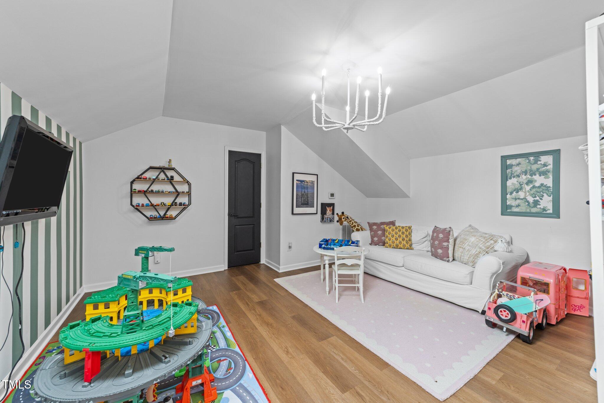 3124 Elm Tree Lane Raleigh, NC 27614 - Photo 21 of 25 3rd Floor Bonus