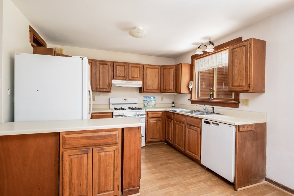 164 Samoset Road, Unit B Eastham, MA 02642 - Photo 6 of 30