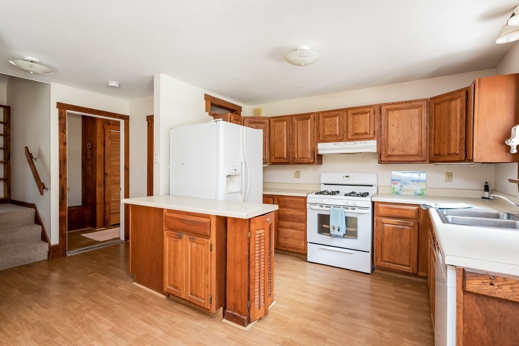 164 Samoset Road, Unit B Eastham, MA 02642 - Photo 7 of 30