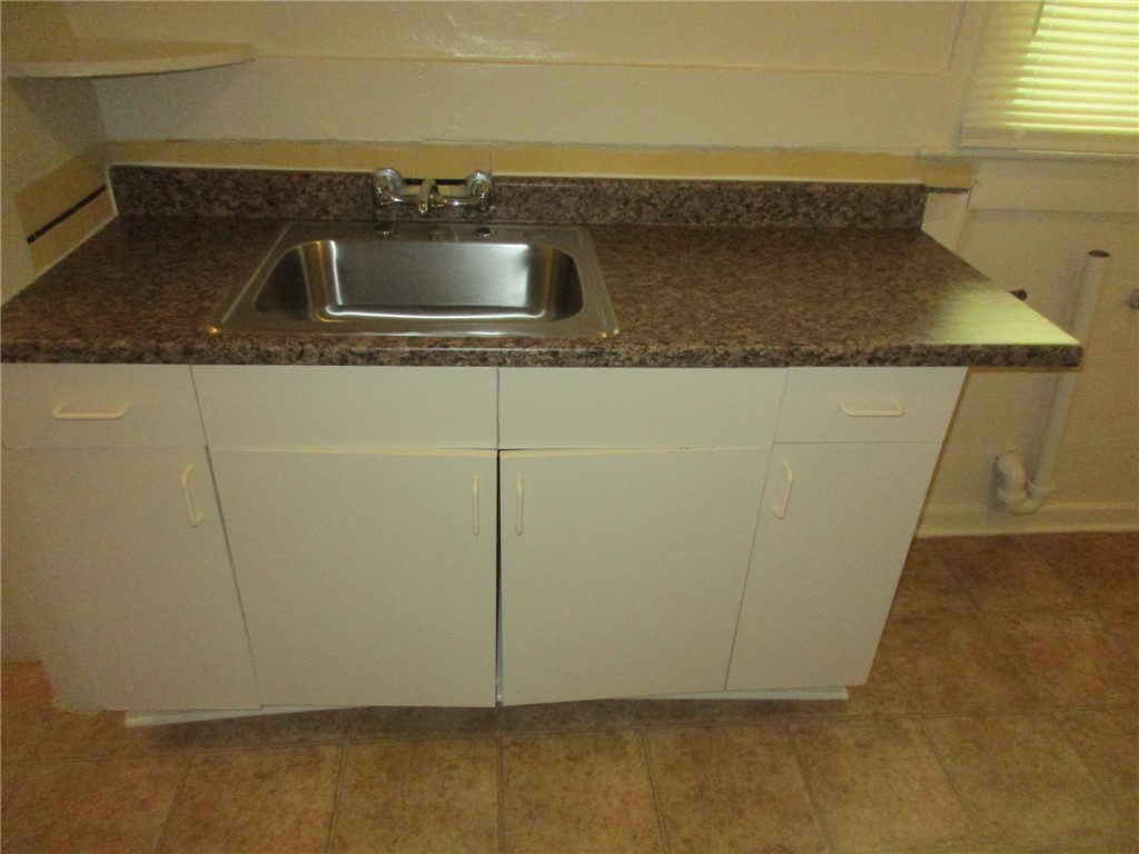 4192 Mission Inn Riverside Ca, Unit D Riverside, CA 92501 - Photo 13 of 19