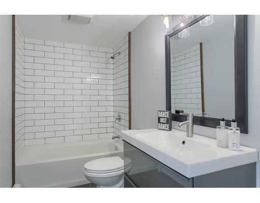 738 Waverly Road North Andover, MA 01845 - Photo 11 of 30 Gallery Image 11