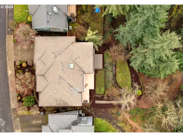 $1,295,000 | 2050 Alpine Drive, West Linn, OR 97068