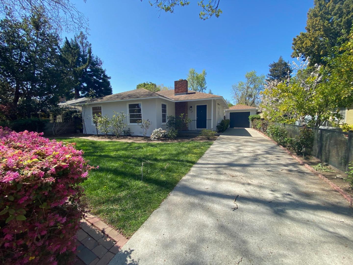 219 Robin Way Menlo Park, CA 94025 - Photo 1 of 25