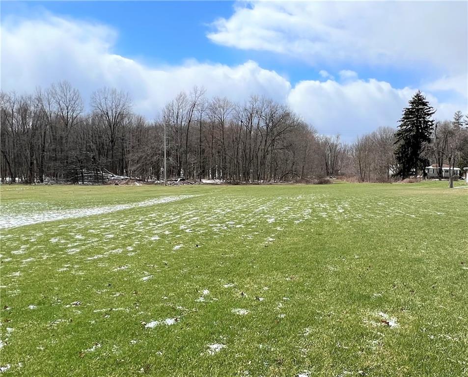 106 Winter Road New Castle, PA 16101 - Photo 24 of 25 Gallery Image 24