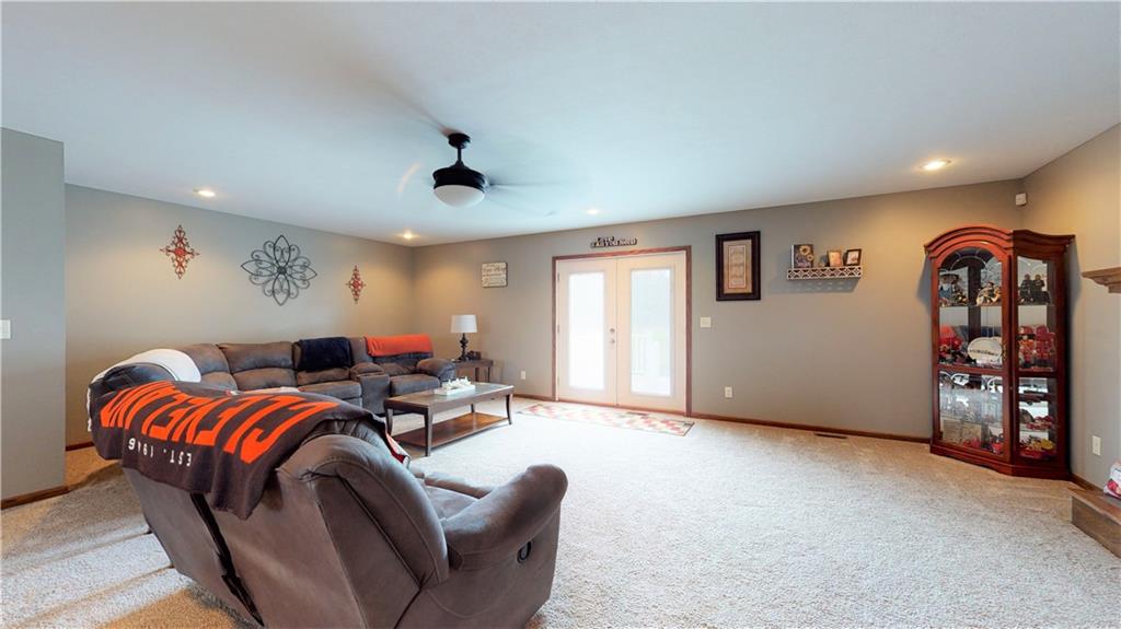 106 Winter Road New Castle, PA 16101 - Photo 4 of 25 Gallery Image 4