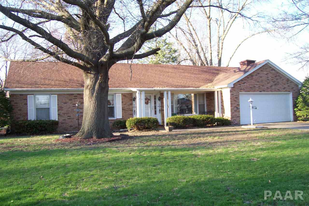 125 Lincoln Road Canton, IL 61520 - Photo 1 of 28 Gallery Image 1