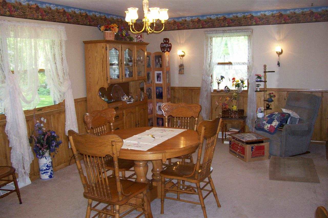 125 Lincoln Road Canton, IL 61520 - Photo 19 of 28 Gallery Image 19